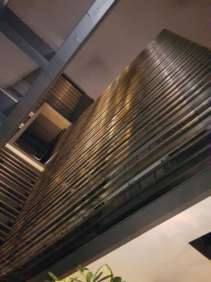 Apartment Setin Downtown Republica